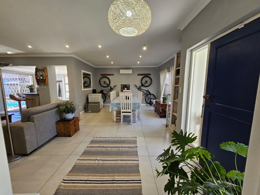 3 Bedroom Property for Sale in Ferndale Western Cape